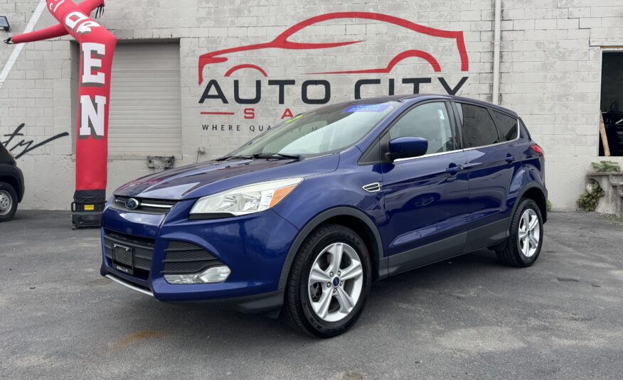 2016 Ford Escape SE photo 1