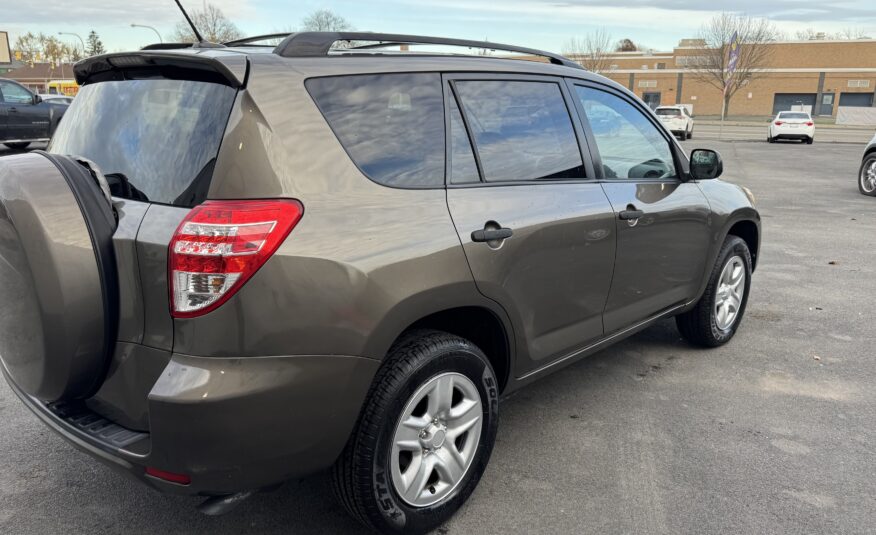 2010 Toyota RAV4 Base photo 6