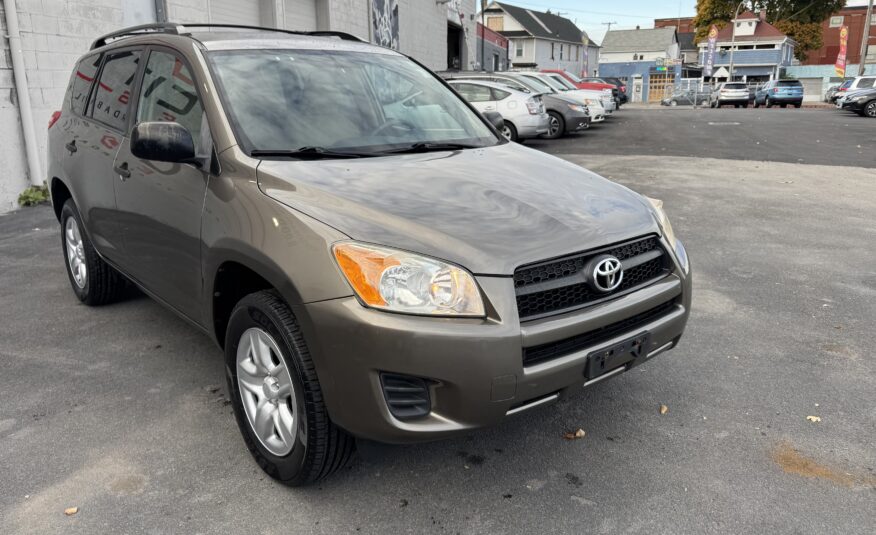 2010 Toyota RAV4 Base photo 8