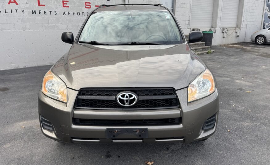 2010 Toyota RAV4 Base photo 10