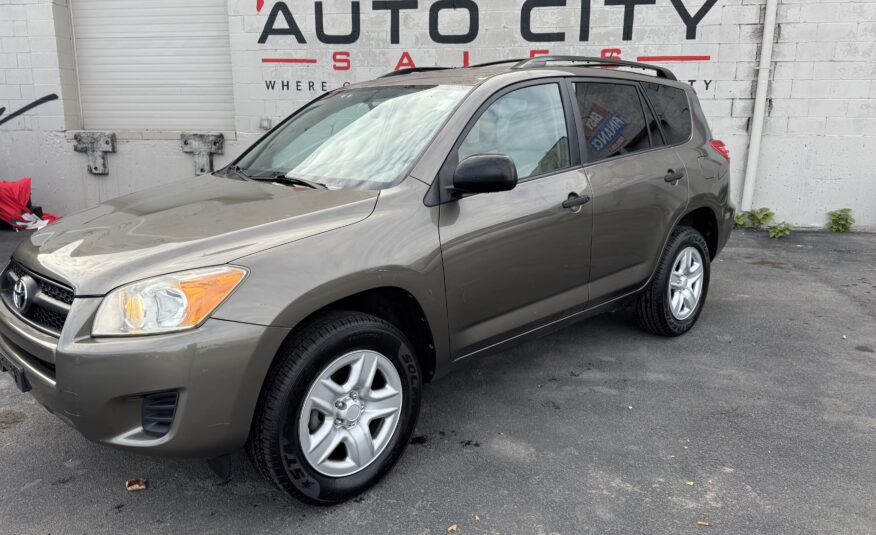 2010 Toyota RAV4 Base photo 9