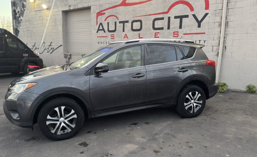 2015 Toyota rav4