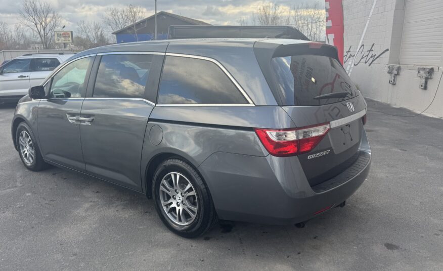 2012 Honda odyssey