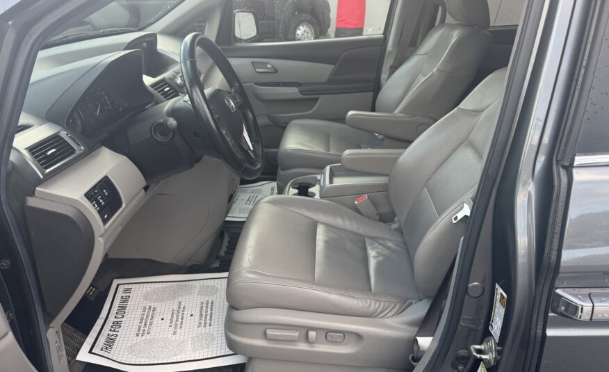 2012 Honda odyssey