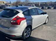 2014 Ford focus SE Hatchback 4D