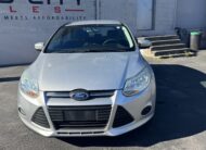 2014 Ford focus SE Hatchback 4D