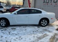 2014 Dodge charger SE Sedan 4D