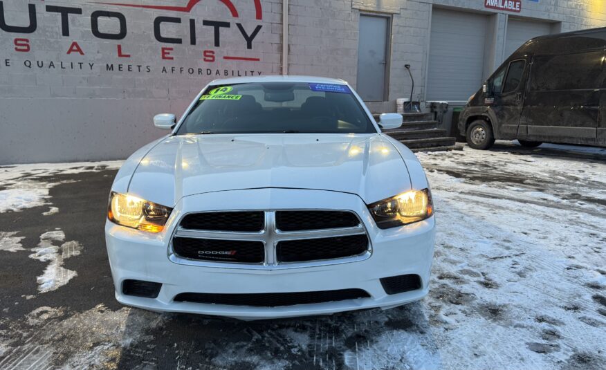 2014 Dodge charger SE Sedan 4D