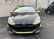 2016 Toyota prius c Persona Series Hatchback 4D