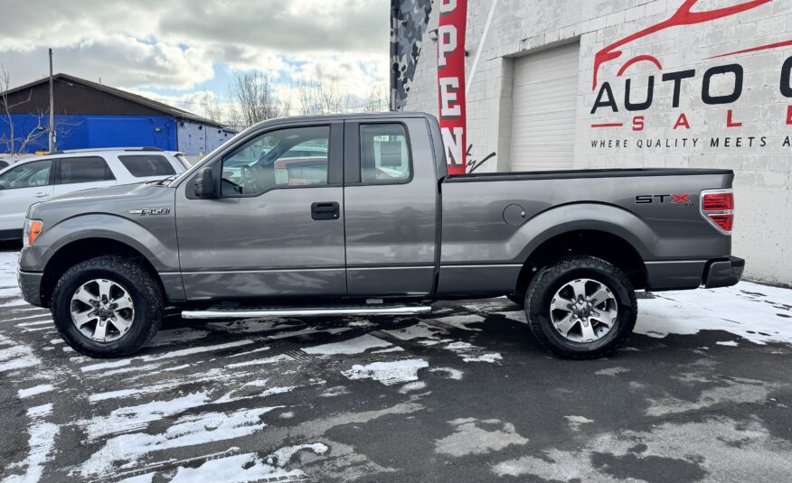 2013 Ford f150 super cab STX Pickup